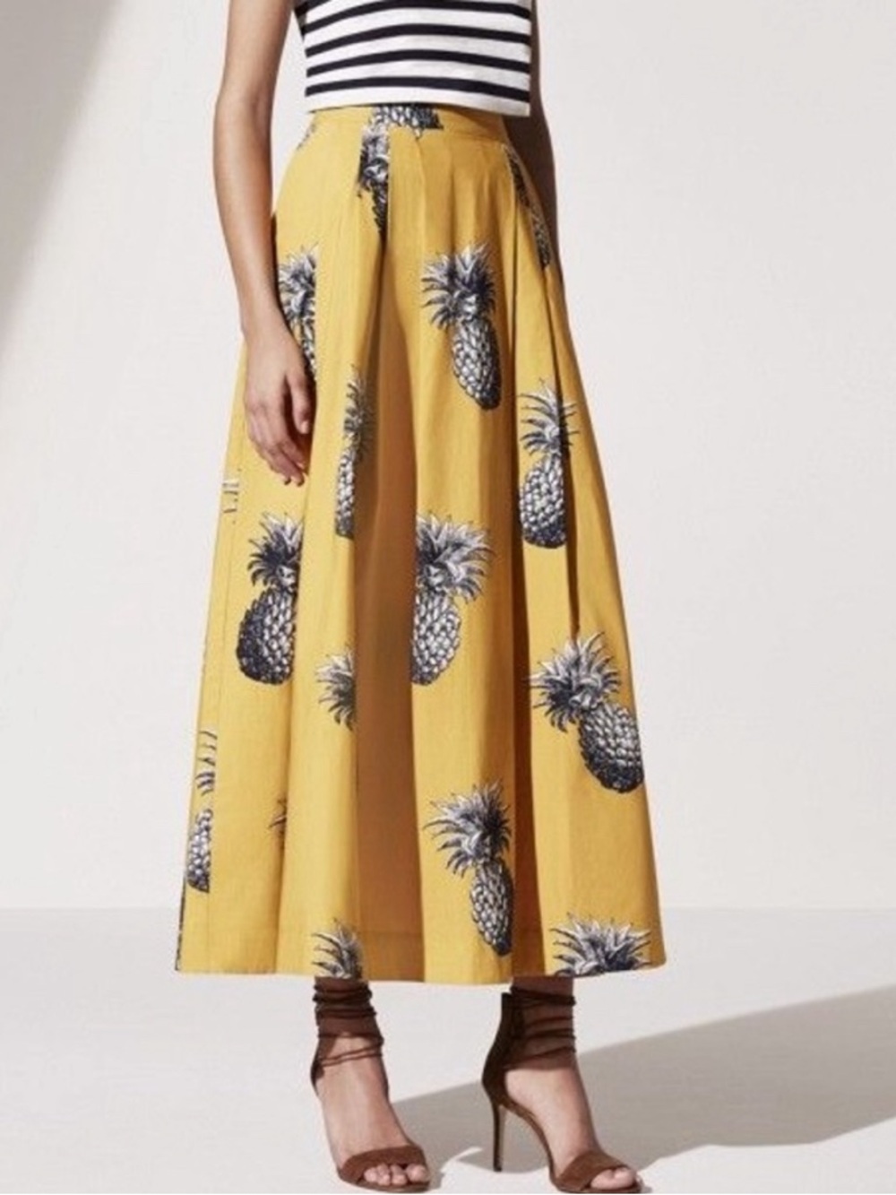 Ann Taylor Yellow Pineapple Print High waist Midi Skirt size 6